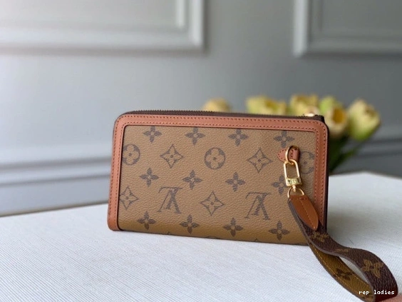 Cheap VUITTON WALLET LOUIS DAUPHINE 0804